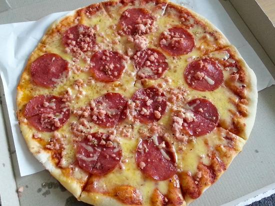 Wholly Bagels and Pizza Thorndon